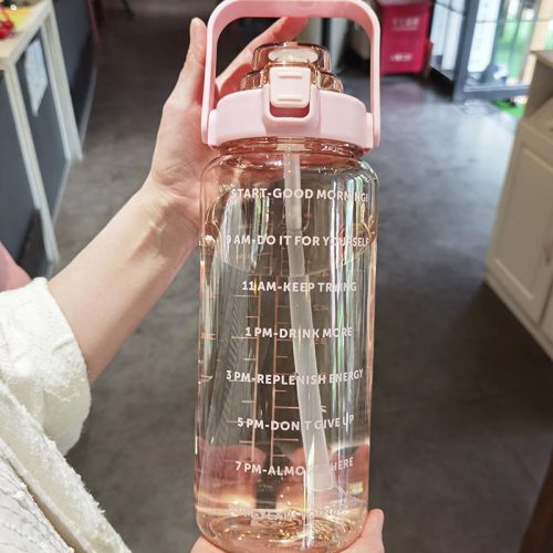 2000ml Large Capacity Plastic Straw Water Bottle